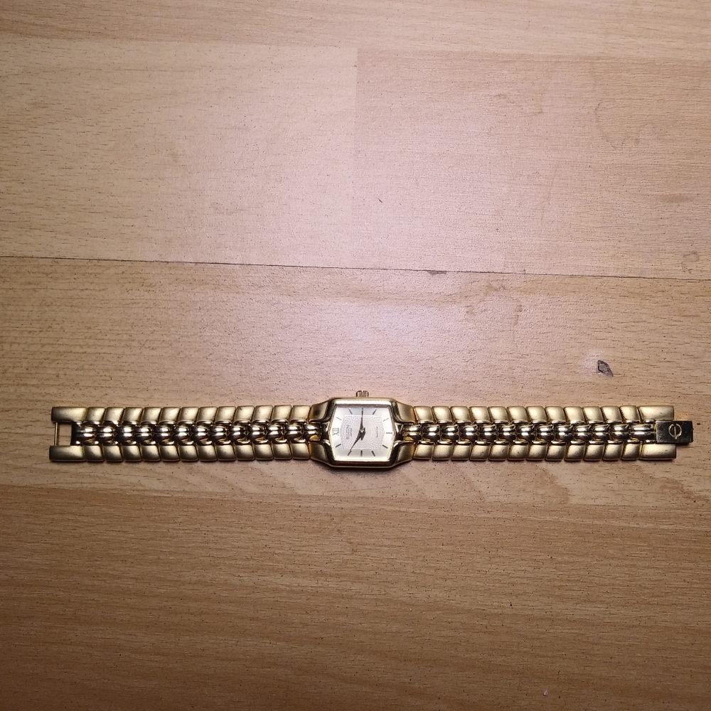 Elgin gold ladies watch